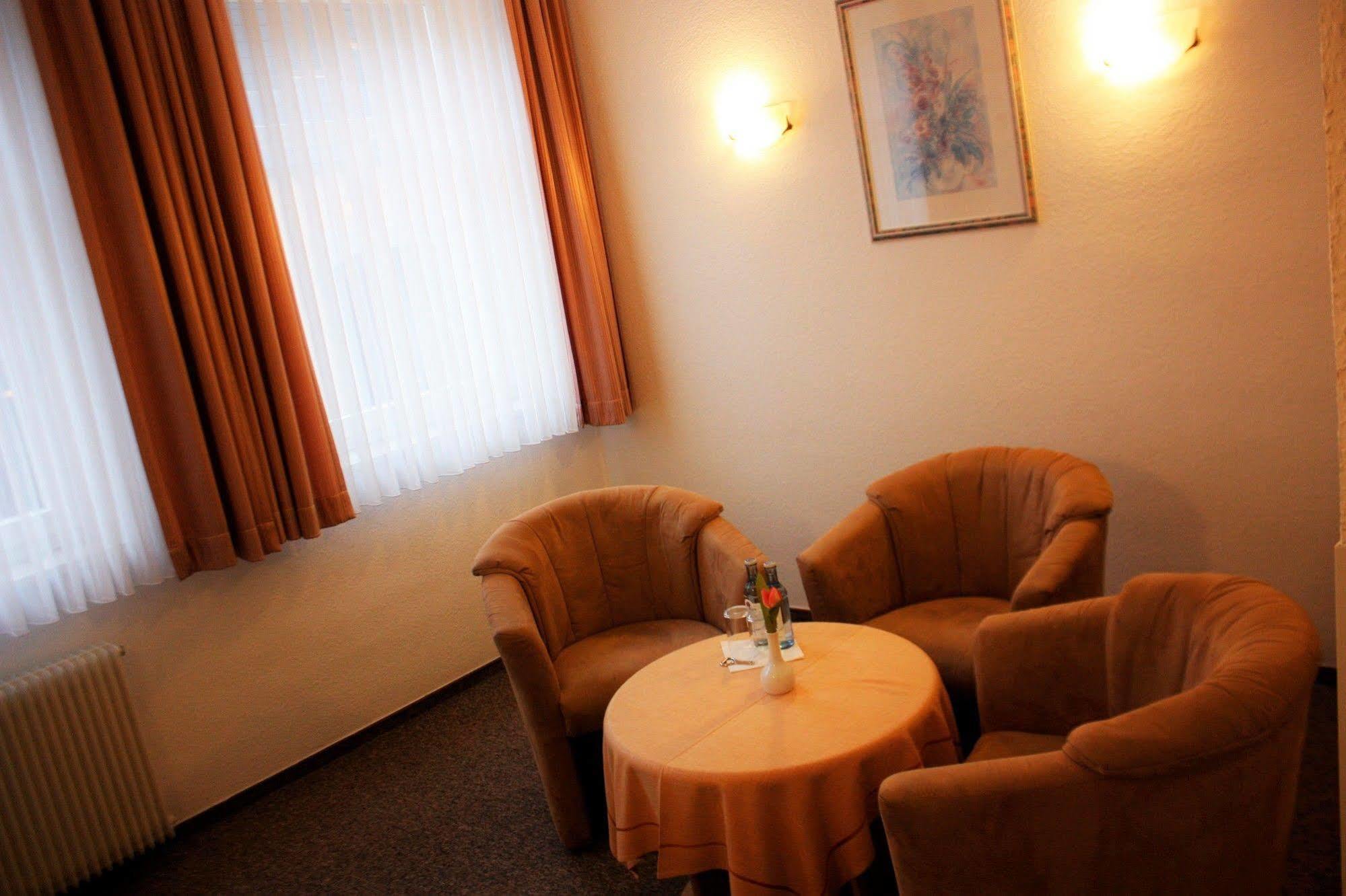 Hotel Zum Anker Andernach Buitenkant foto