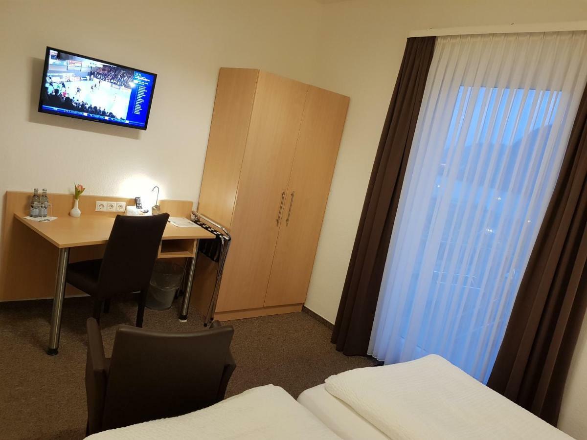Hotel Zum Anker Andernach Buitenkant foto